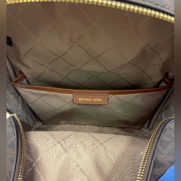 $358 Michael Kors CONNIE LG MF Backpack Handbag Brown Designer MK Bag NWT - Picture 5 of 7